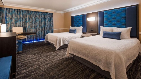 Best Western Plus Novato Oaks Inn image 11