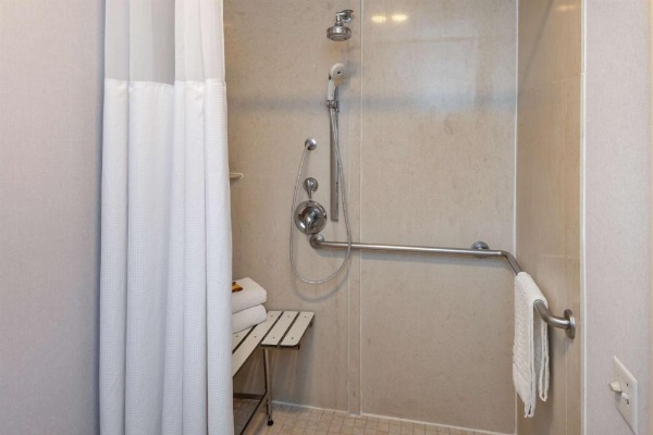 Best Western Plus Novato Oaks Inn image 29